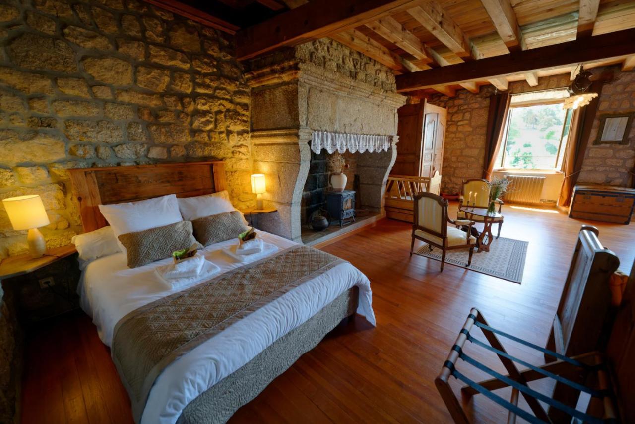 Le Petit Chateau Du Villard Le Malzieu-Forain Екстериор снимка
