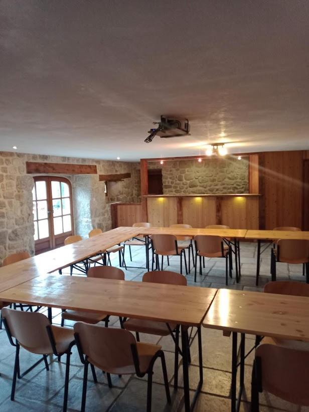 Le Petit Chateau Du Villard Le Malzieu-Forain Екстериор снимка