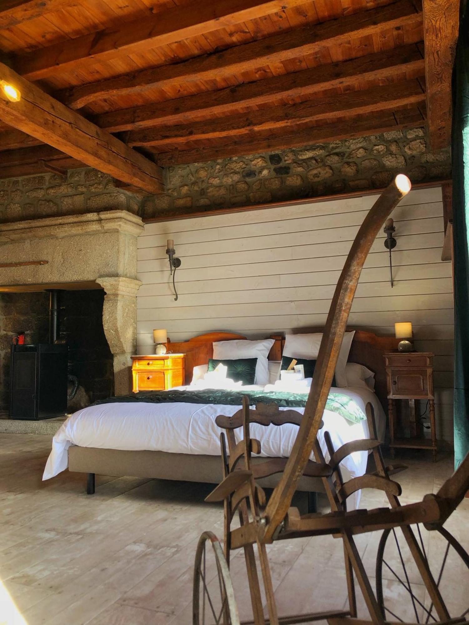 Le Petit Chateau Du Villard Le Malzieu-Forain Екстериор снимка
